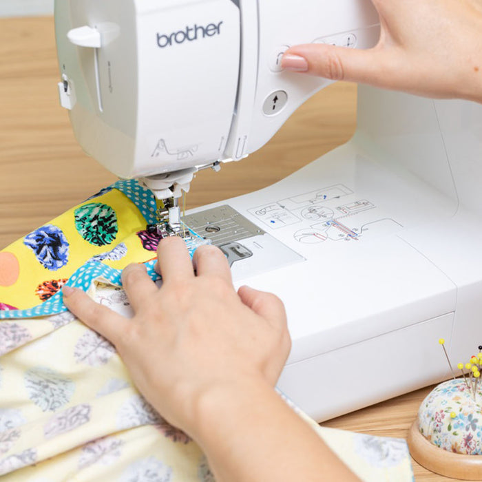 Beste Brother naaimachine voor dikke stoffen: HF27, HF37 en alternatieven